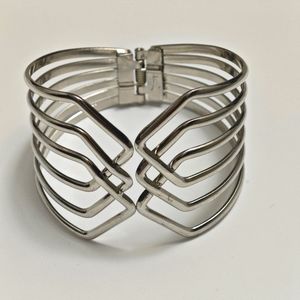 Large Bracelet, Modern Open Design Silver Tone Hinged Clamper Style Bracelet